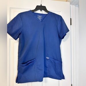 Cherokee Workwear Revolution V-Neck Top with Badge Loop Size Medium- "Navy Blue"